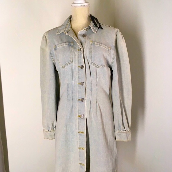 Misguided light denim cowgirl dress, fitted waist, button down, above the knee - Picture 3 of 9